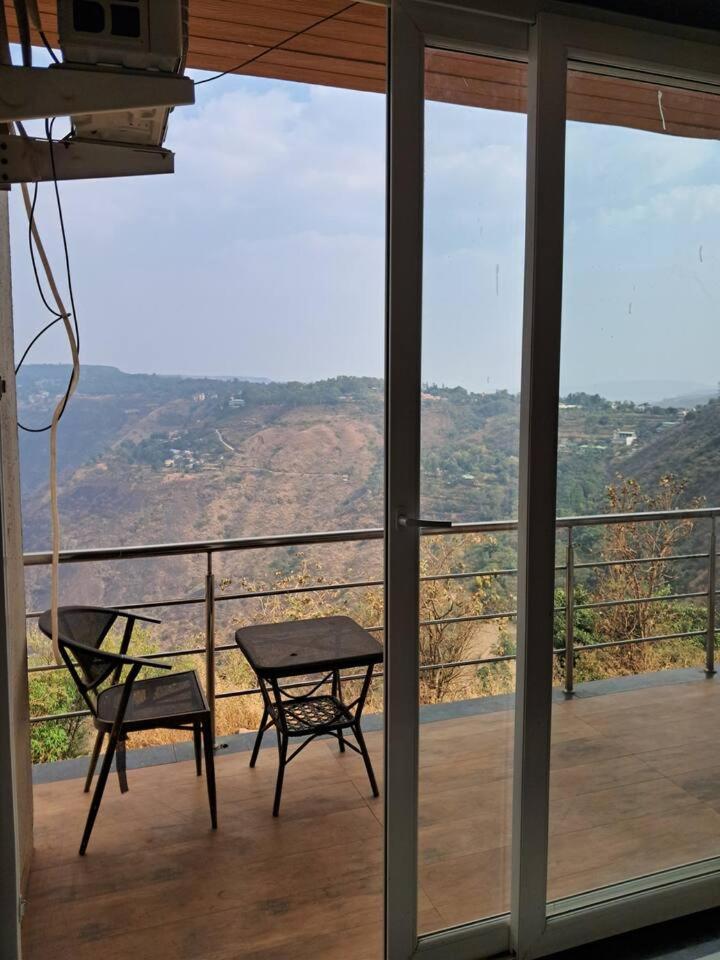 פנצ'גאני Hillview Rooms By 29 Bungalow מראה חיצוני תמונה